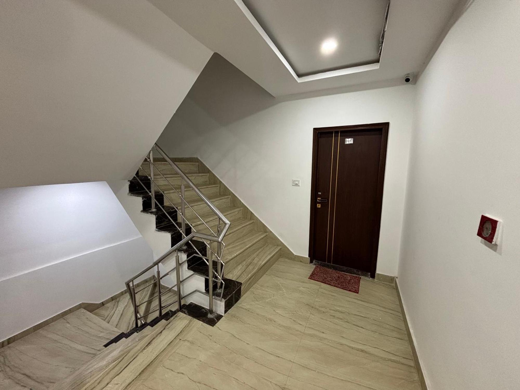 Cg Internationl By Sweet Guest House New Delhi Exterior photo